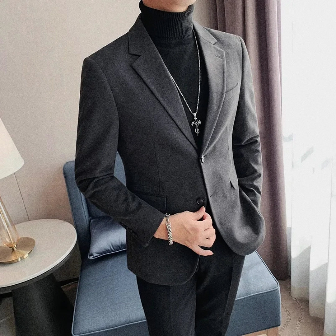 Men's Tailored Blazer with Wide Notched Lapel - Veltic