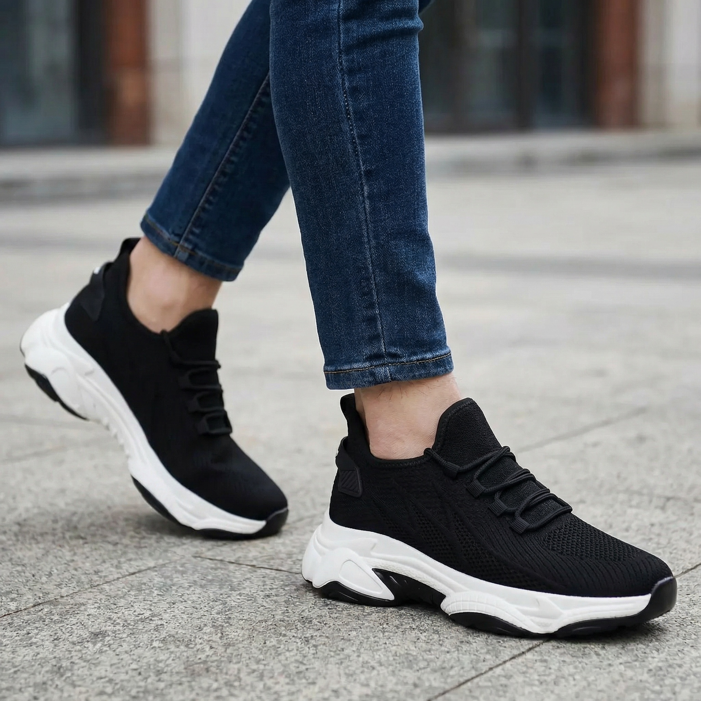 Velocity Stride Black