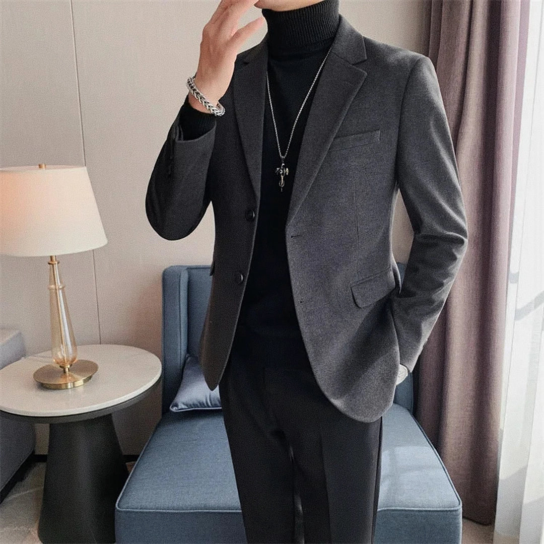 Men's Tailored Blazer with Wide Notched Lapel - Veltic