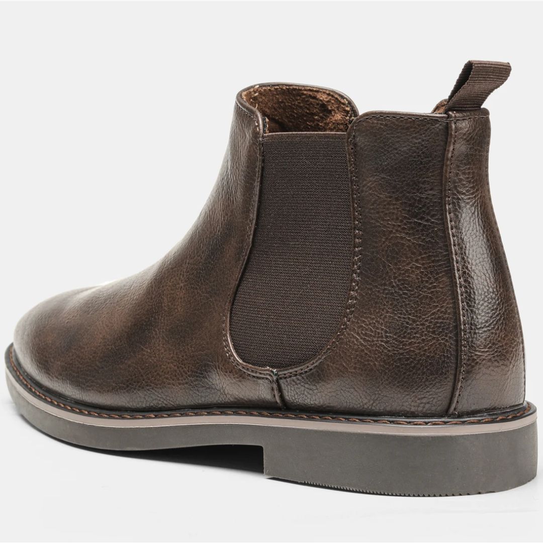 Men's Classic Leather Chelsea Boot with Timeless Design - Veltic