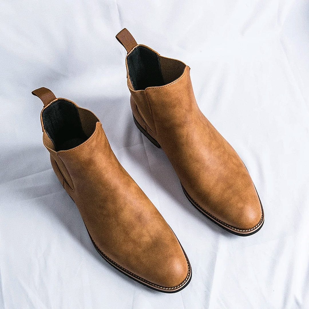 Men's Meridian Classic Leather Chelsea Boot - Veltic