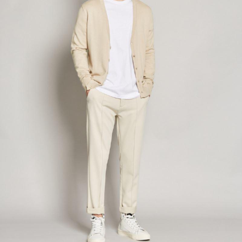 Men's Casual V-Neck Lightweight Knit Cardigan - Veltic