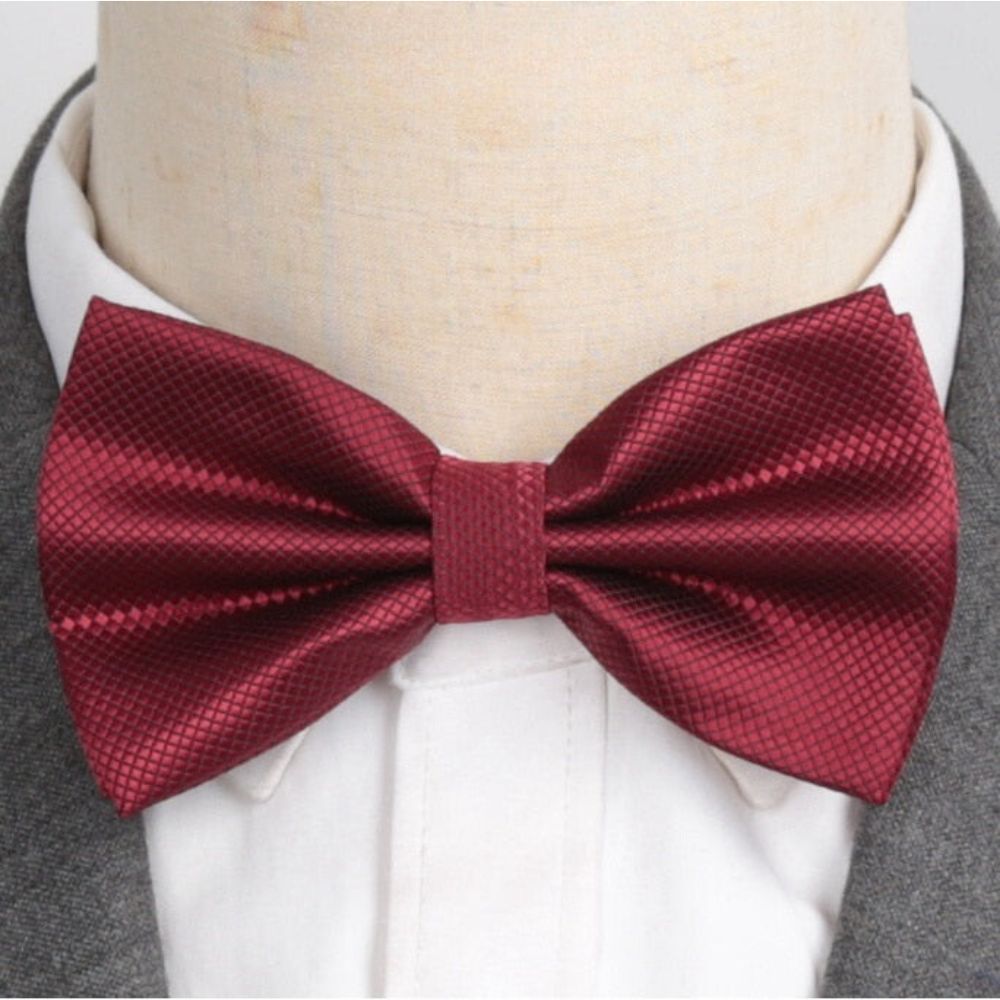 Classic Men's Bow Tie - Veltic