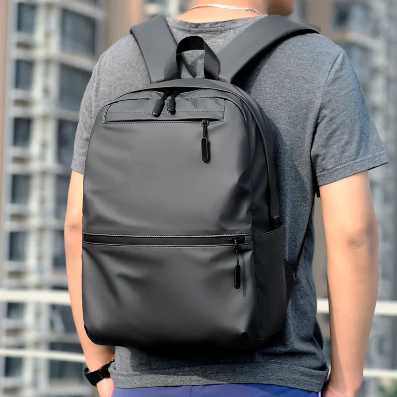 Veltic Executive Men's Backpack Day - Veltic