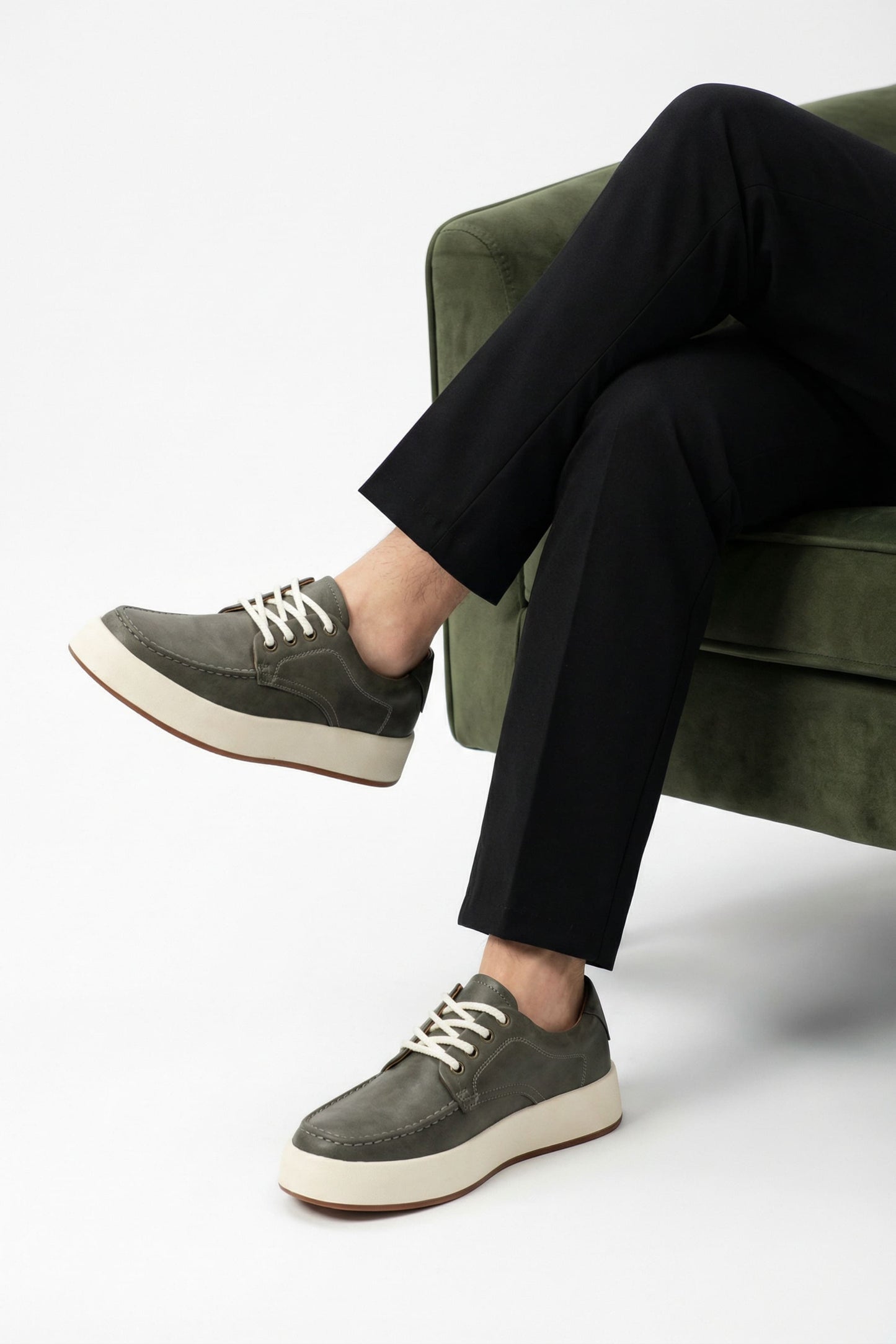 Men's Leather Romans Sneakers - Veltic